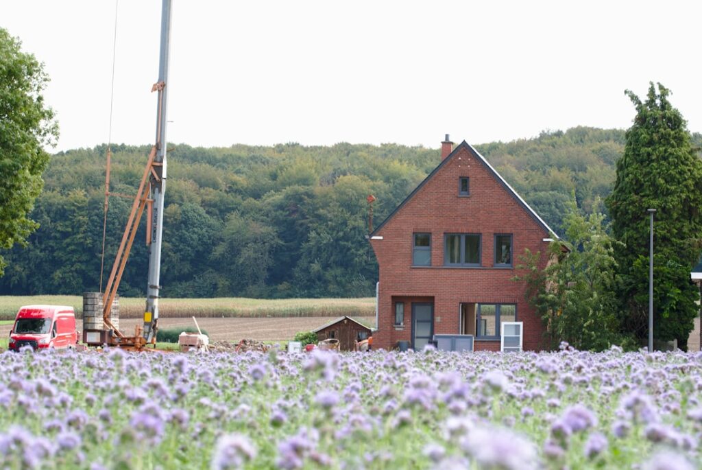 Beton en staal: de sterke combinatie in de bouw